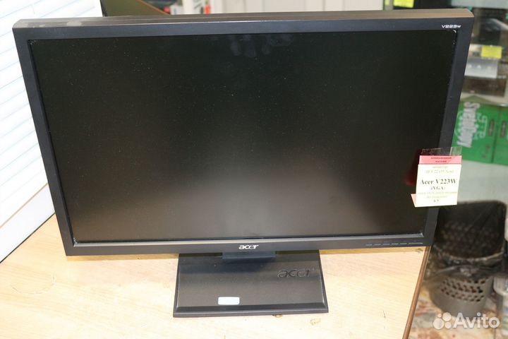 Монитор TFT 22