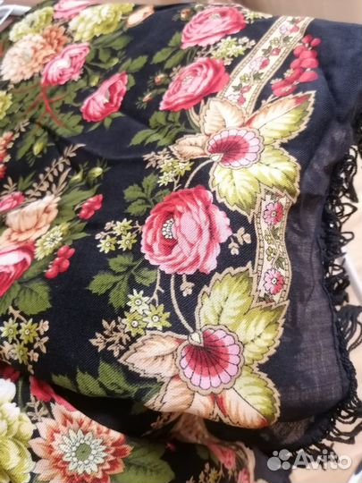 Павловопосадский платок шерсть