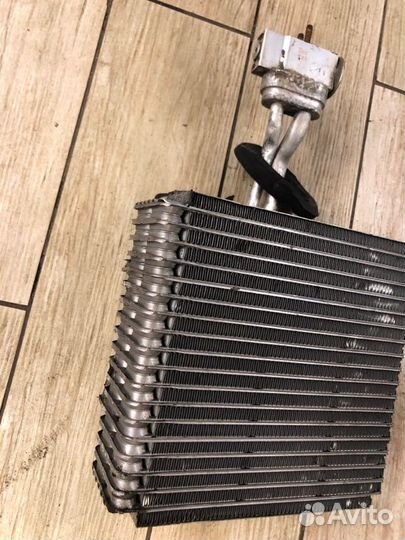 Радиатор кондиционера Kia Spectra седан 1.6 2001