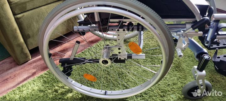 Коляска инвалидная в отличном состоянии