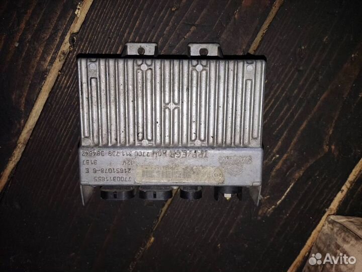 Реле свечей накала 2.5D,2.8TDI renault Master 2