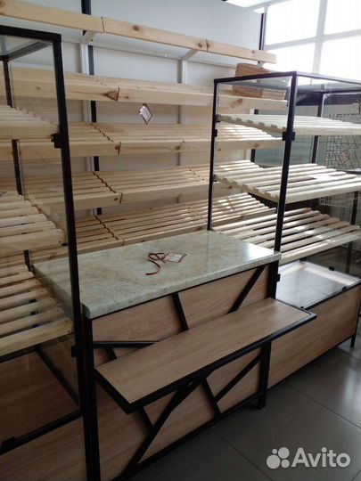 Витрина в пекарню