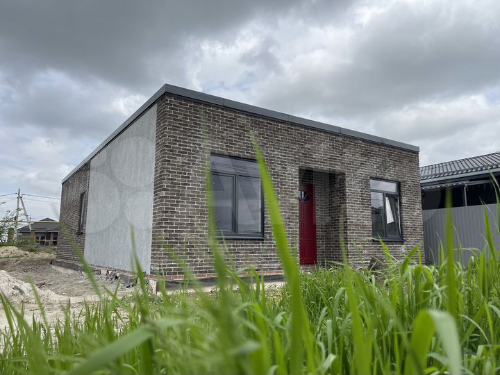 Дом 108 м² на участке 4 сот.