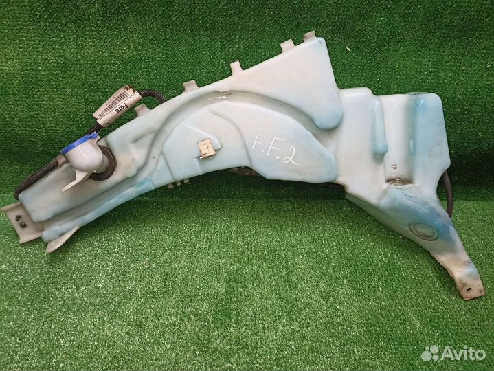 Бачок омывателя Ford Focus 2