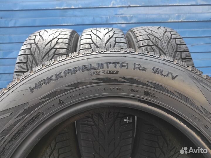 Nokian Tyres Hakkapeliitta R2 225/65 R17 102V