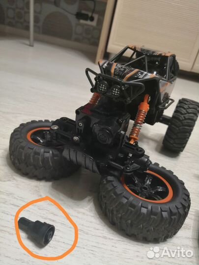 Машина на радиоуправлении, на запчасти/восстановл