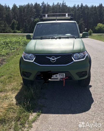 УАЗ patriot 2,7мт, 2018