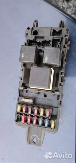 Приборная панель carisma