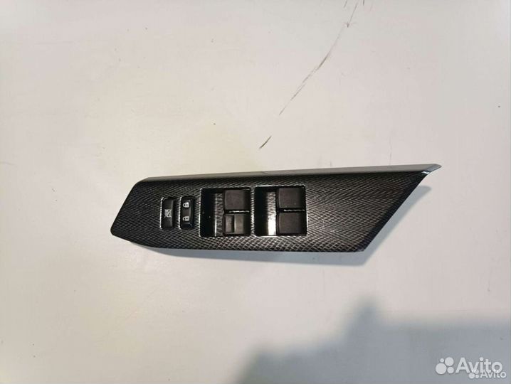 Блок управления стеклоподъемниками Toyota rav4 40