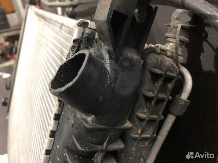 Кассета радиаторов Volvo S60 2.5L B5254T2 2003