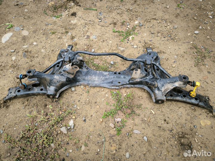 Запчасти на Toyota caldina