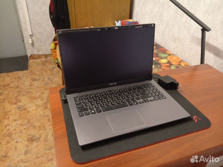 Asus laptop d509b
