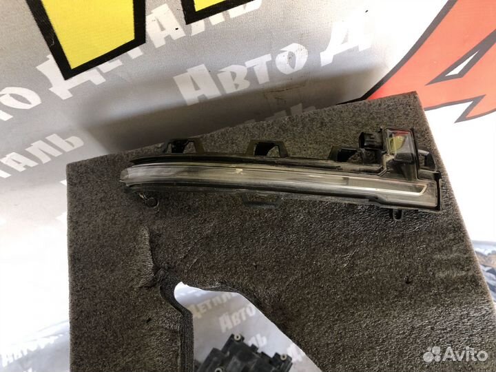 Указатель поворота в зеркало R BMW G06 G05 G07