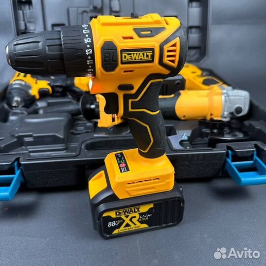 Набор инструментов 4в1 аккумуляторный dewalt