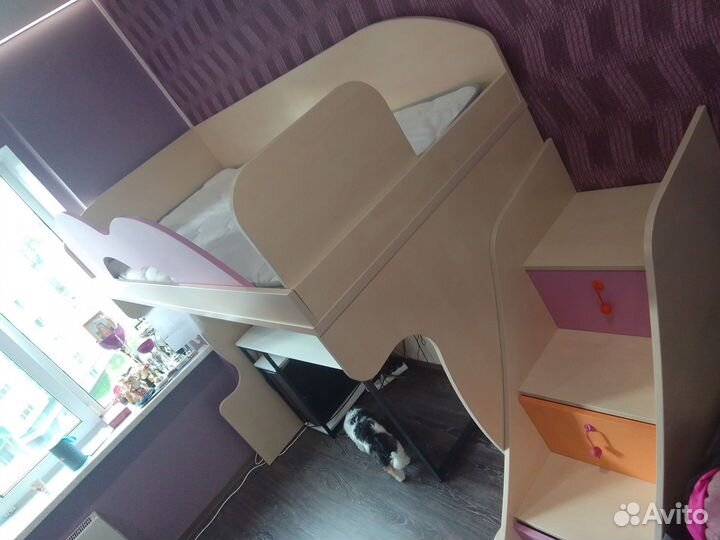 Кровать чердак + лестница с ящиками+матрас