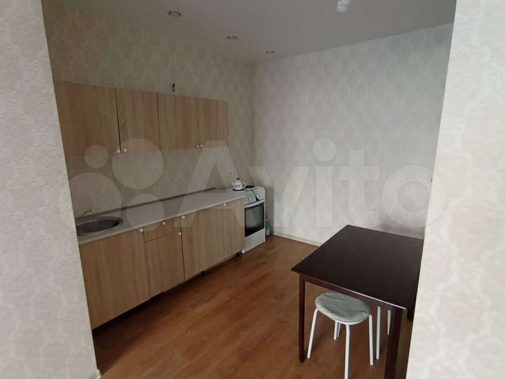 1-к. квартира, 43 м², 1/13 эт.