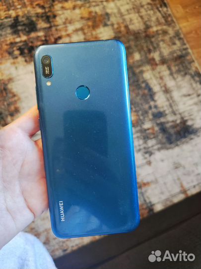 HUAWEI P Smart, 3/32 ГБ