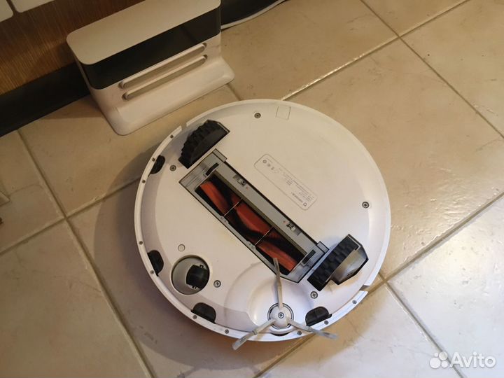 Робот пылесос Xiaomi Mi Vacuum Clener sdjqr01RR