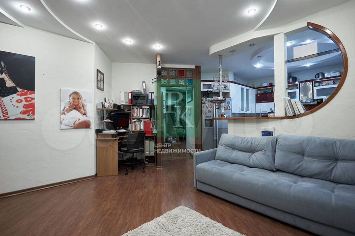 3-к. квартира, 89,8 м², 1/5 эт.