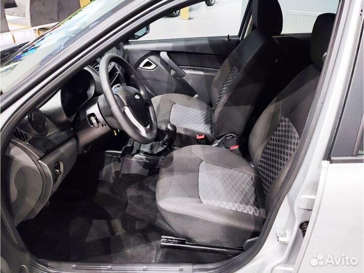 LADA Granta 1.6 МТ, 2023