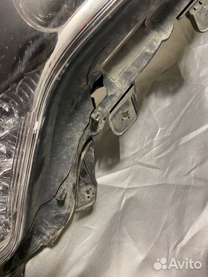 Фара Toyota prado 150