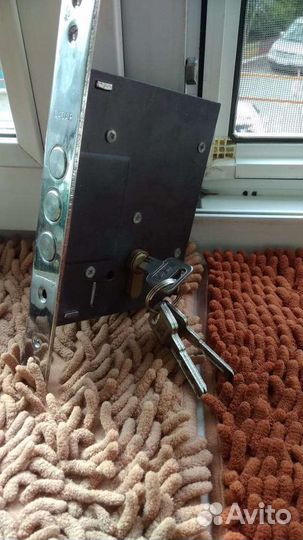 Дверной замок