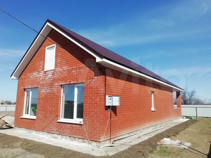 Дом 83 м² на участке 5 сот.