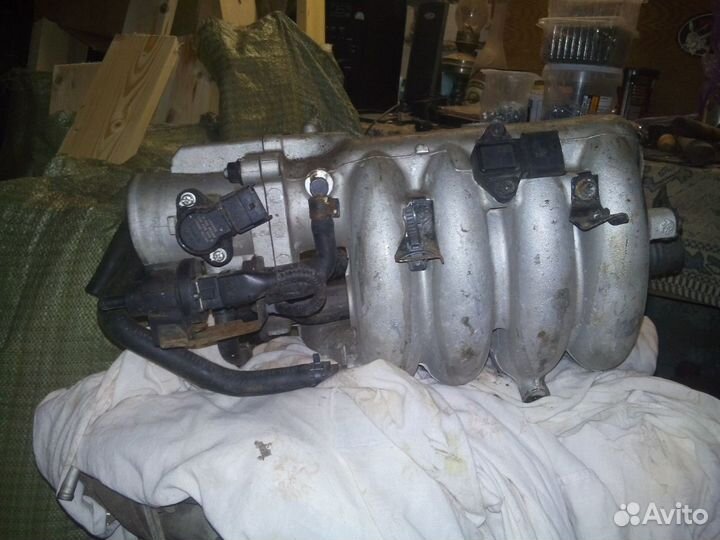 Впускной коллектор Hyundai Getz Accent