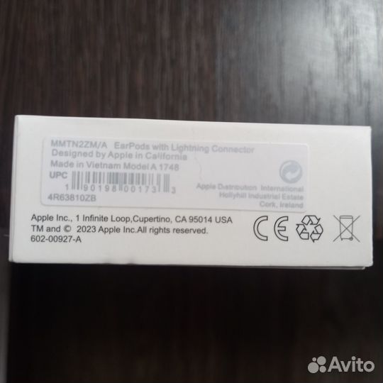 Проводные наушники EarPods Lighting для Apple