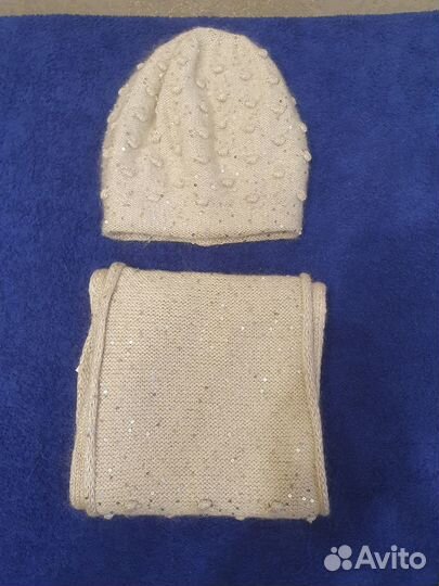 Продам комплект шапочка + шарфик