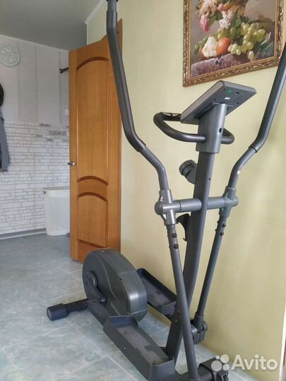 Эллиптический тренажер torneo