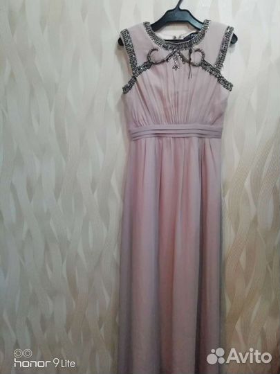 Вечернее платье