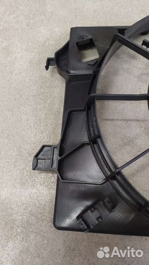 Диффузор вентилятора Hyundai Solaris, Kia Rio III