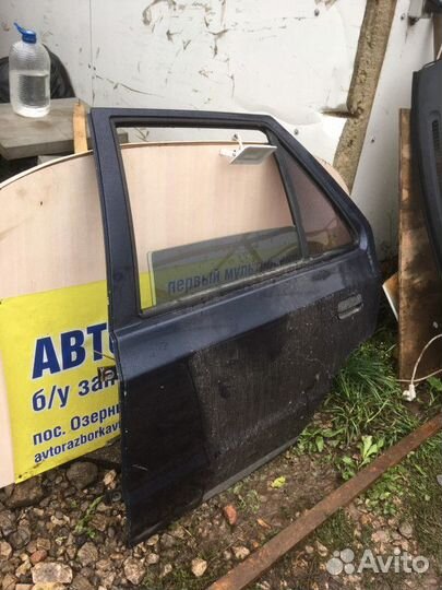 Дверь задняя левая Skoda Felicia