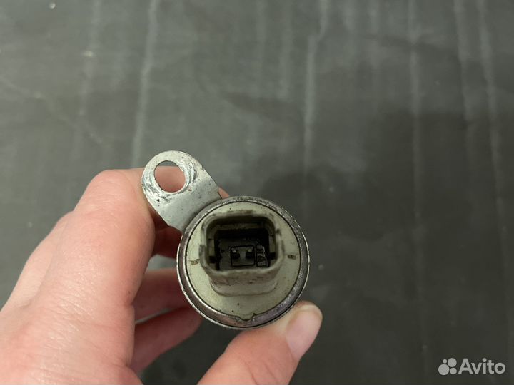 Клапан VVT-I Renault Megane 2