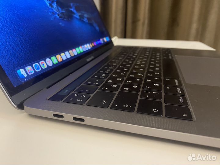 Apple MacBook Pro 13 256gb 2016