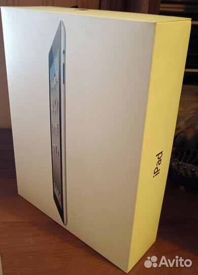 Коробка от iPad 2 и др