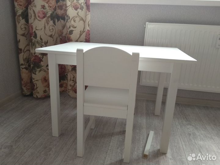 Детский столик и стульчик IKEA