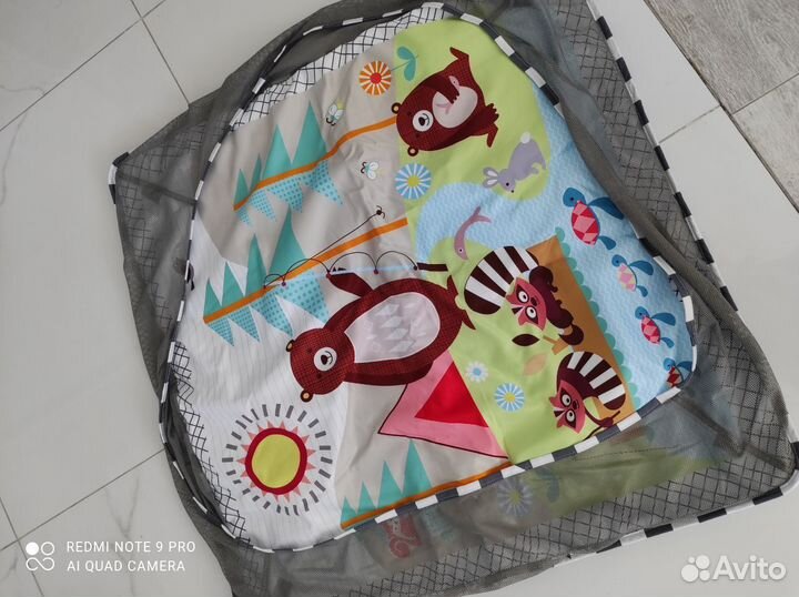 Игровой развивающий коврик