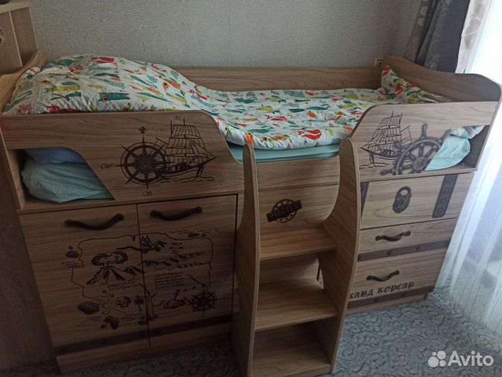 Кровать чердак Корсар