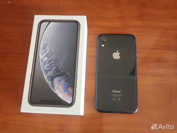 iPhone Xr, 64 ГБ