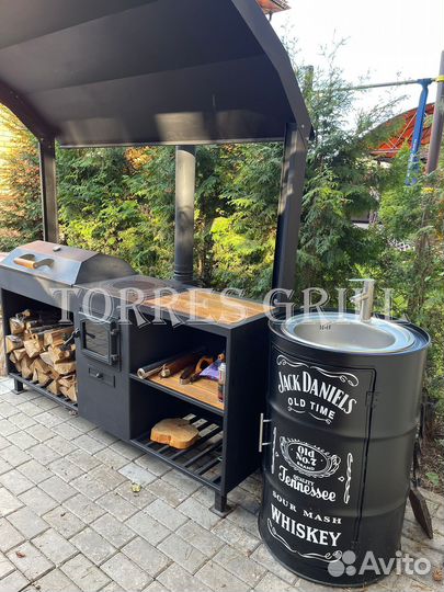 Мангал с печью под казан и крышей