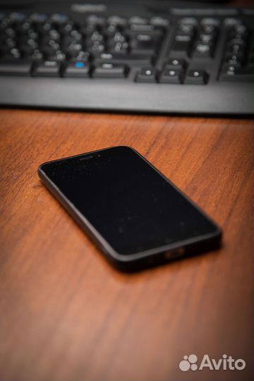 Продам смартфон Xiaomi Redmi 5A