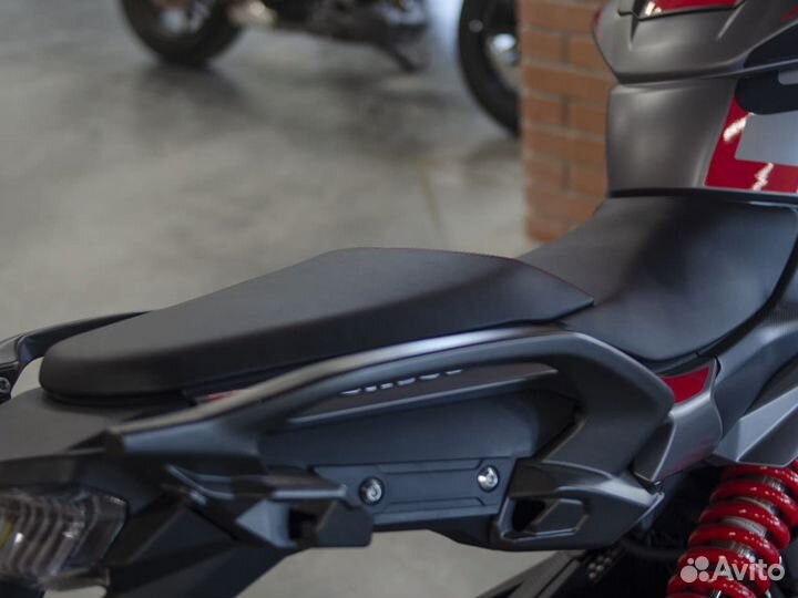 Туристический мотоцикл cyclone RX6 SR650