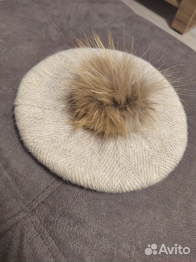 Берет женский зимний