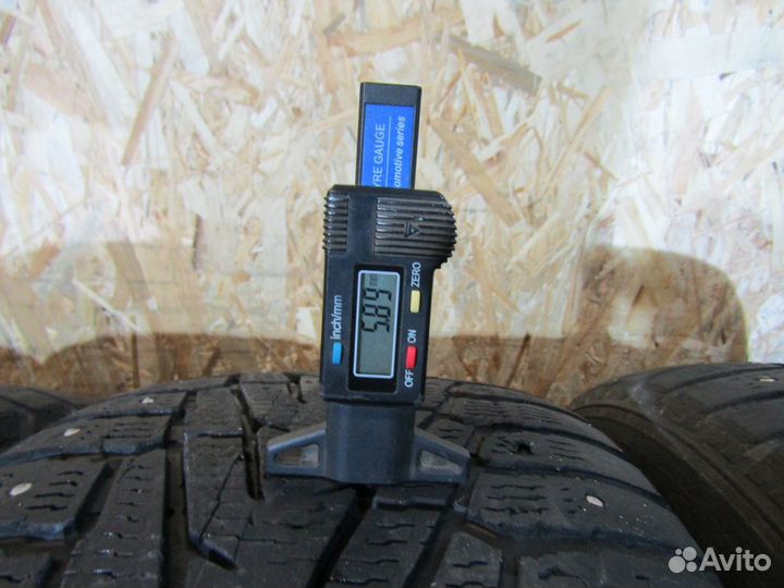 Nokian Tyres Hakkapeliitta 7 SUV 255/55 R18