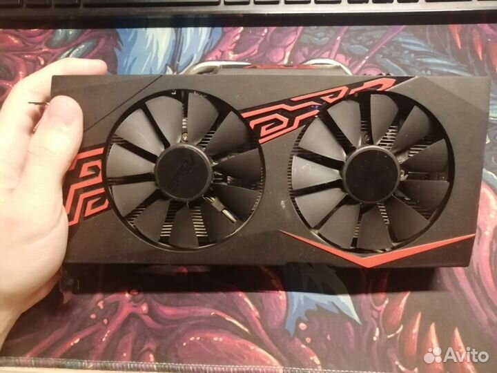 Radeon RX570 4gb asus OC Edition
