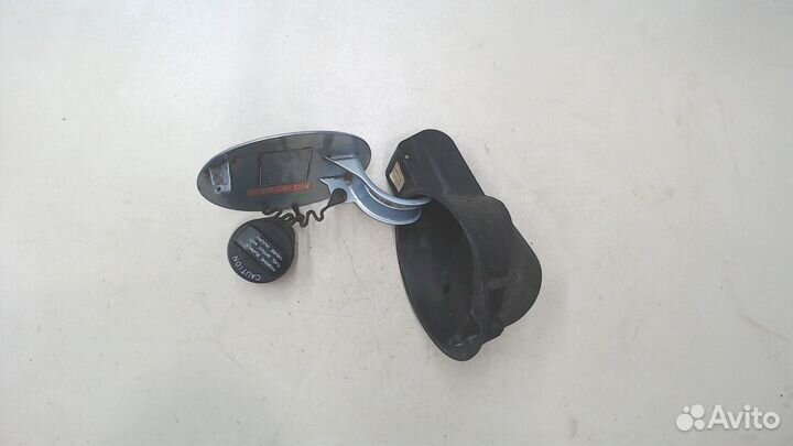 Лючок бензобака Mitsubishi Colt, 2005