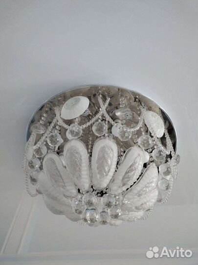 Люстра потолочная