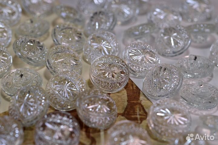 Пуговицы из стекла